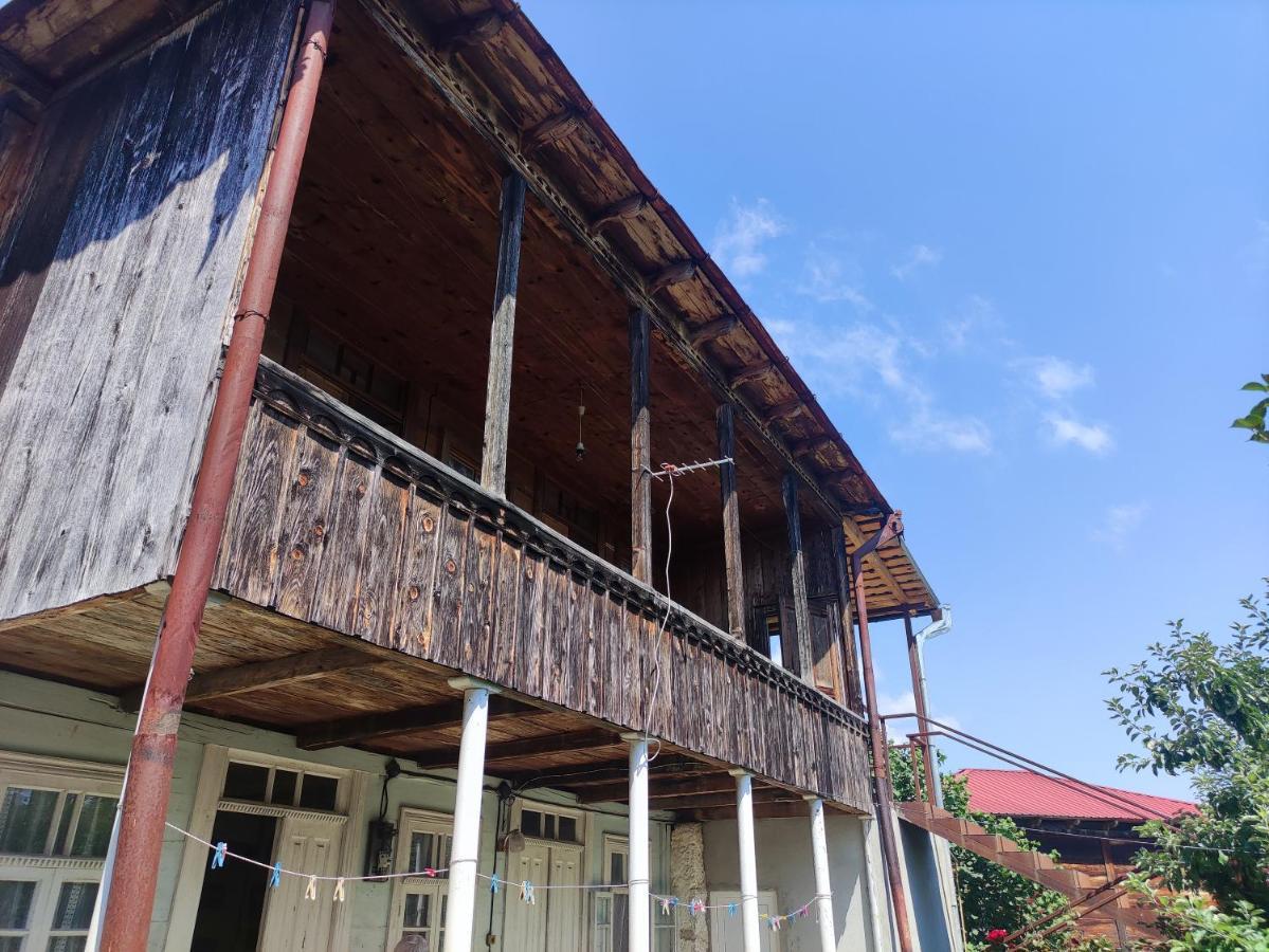 Racha Chogovadze'S Guest House Ambrolauri Exteriér fotografie